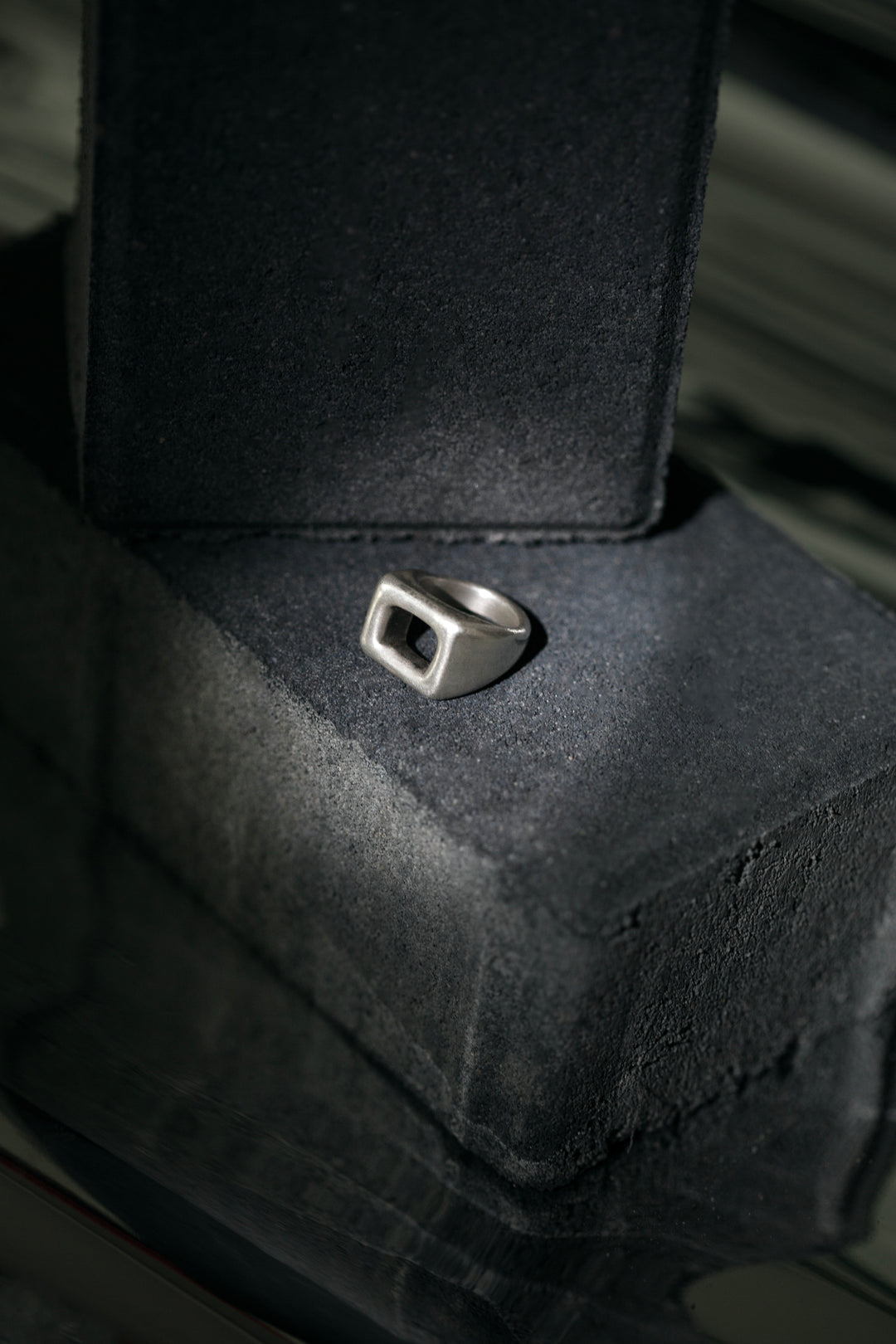 Ring Haya product side